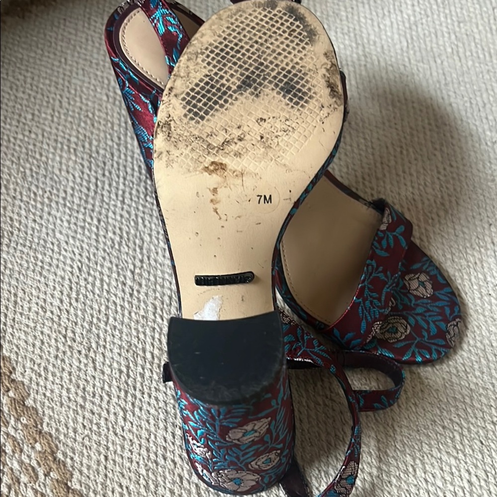 Gianni Bini Women's Floral Heeled Sandals - Red and Blue - Picture 7 of 7